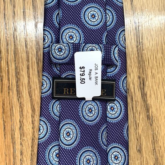 JOS A BANK RESERVE Silk Tie 57" x 3.25" Blue Medallions on Purple Necktie NWT - Picture 6 of 7